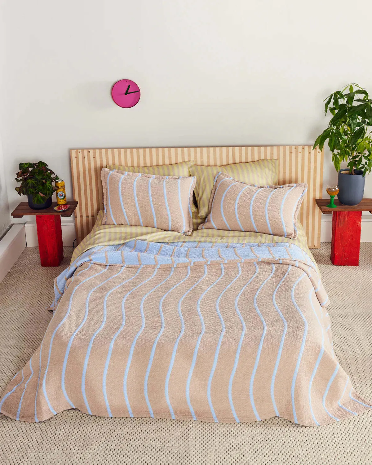 Wave Coverlet - multi